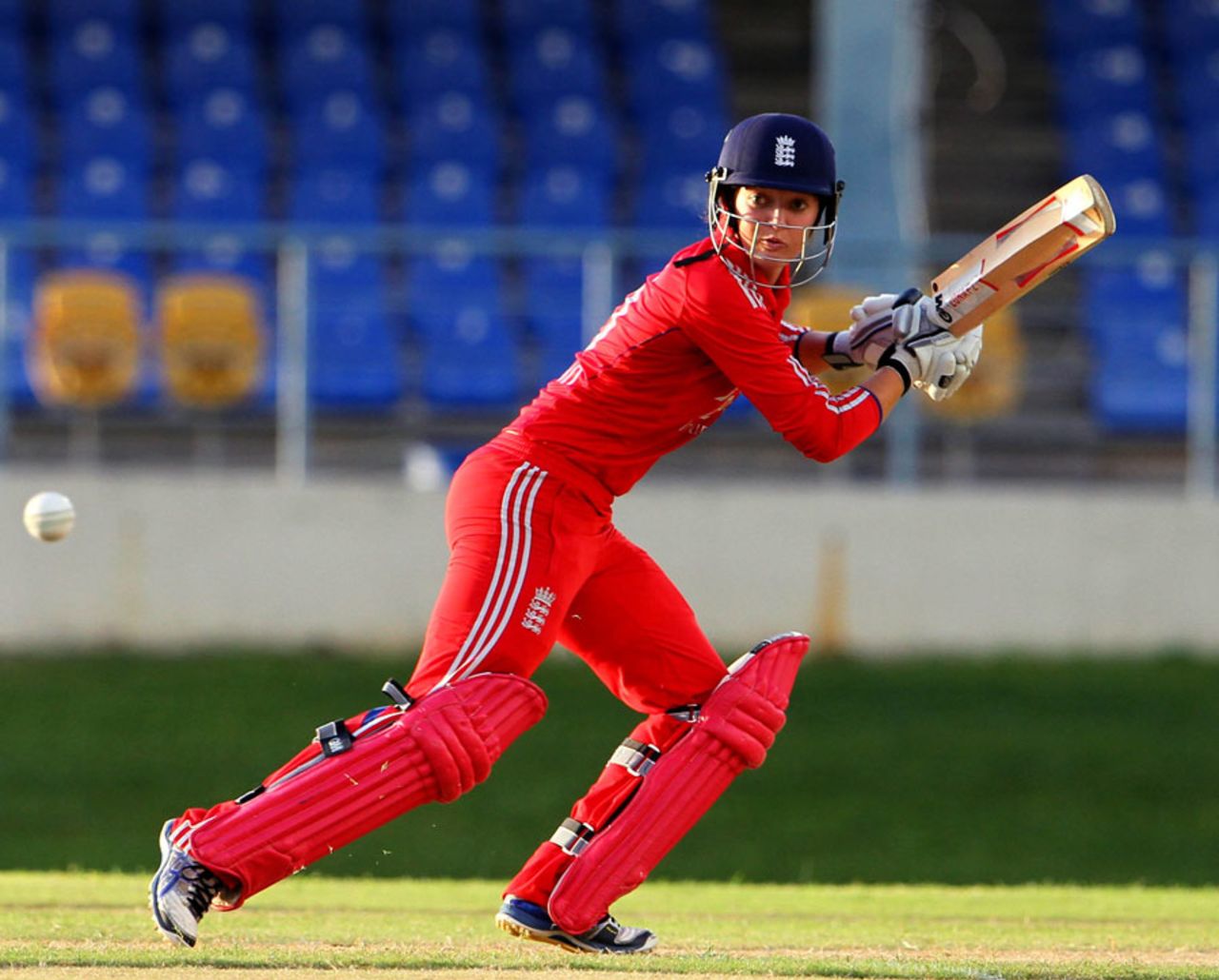 Sarah Taylor attacks the off side, West Indies Women v England Women, 2nd ODI, Port of Spain, November 1, 2013