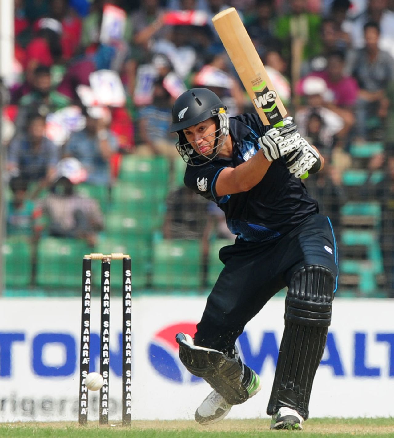 Ross Taylor drives the ball through the off side, Bangladesh v New Zealand, 3rd ODI, Fatullah, November 3, 2013