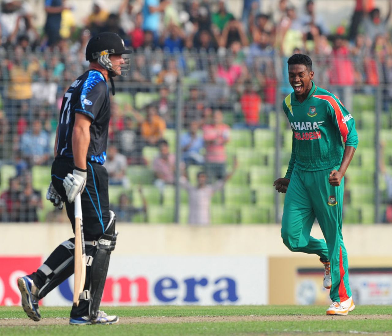 Al-Amin Hossain took 2 for 31 on his T20I debut, Bangladesh v New Zealand, only T20I, Mirpur, November 6, 2013