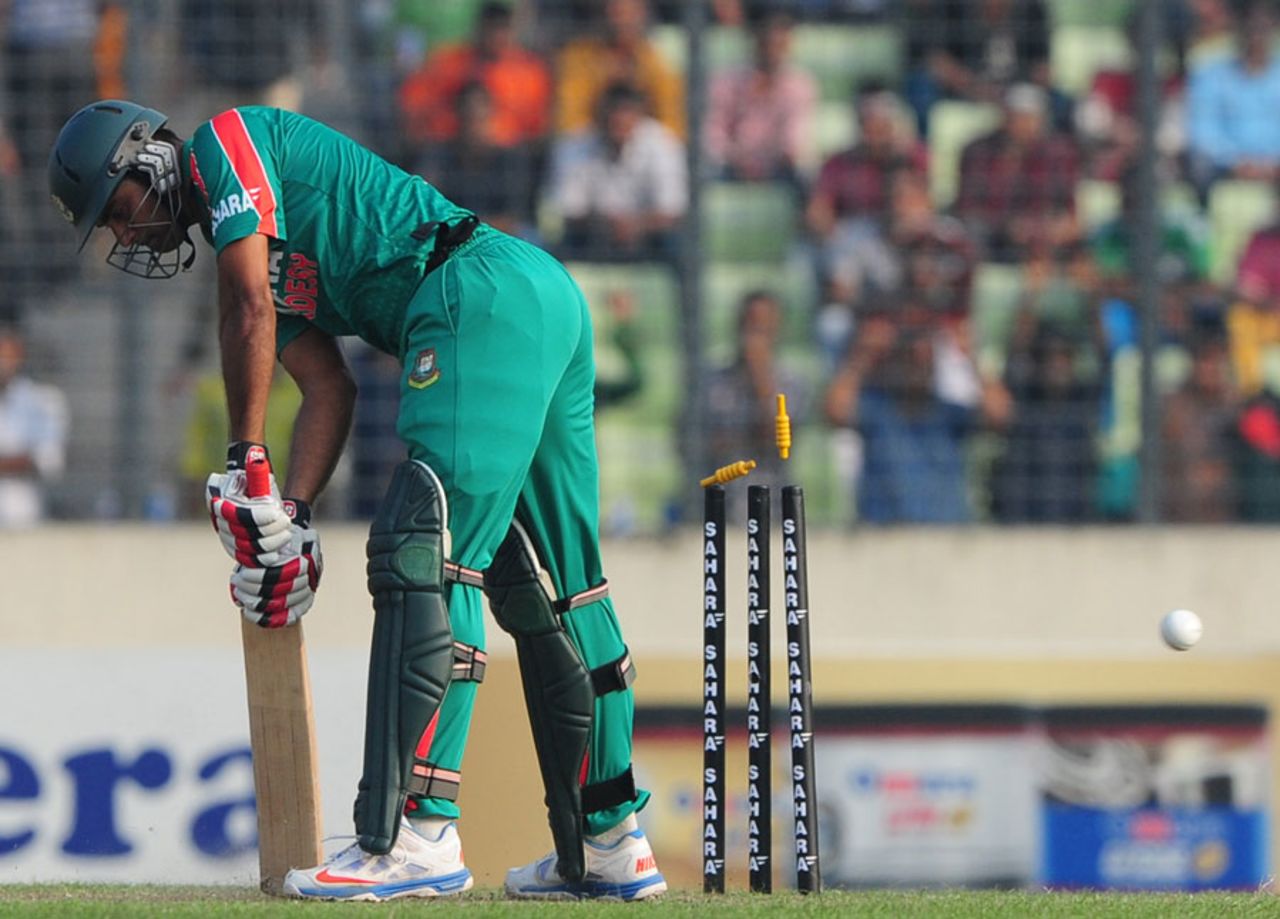 Ziaur Rahman was bowled by Tim Southee for 6, Bangladesh v New Zealand, only T20I, Mirpur, November 6, 2013