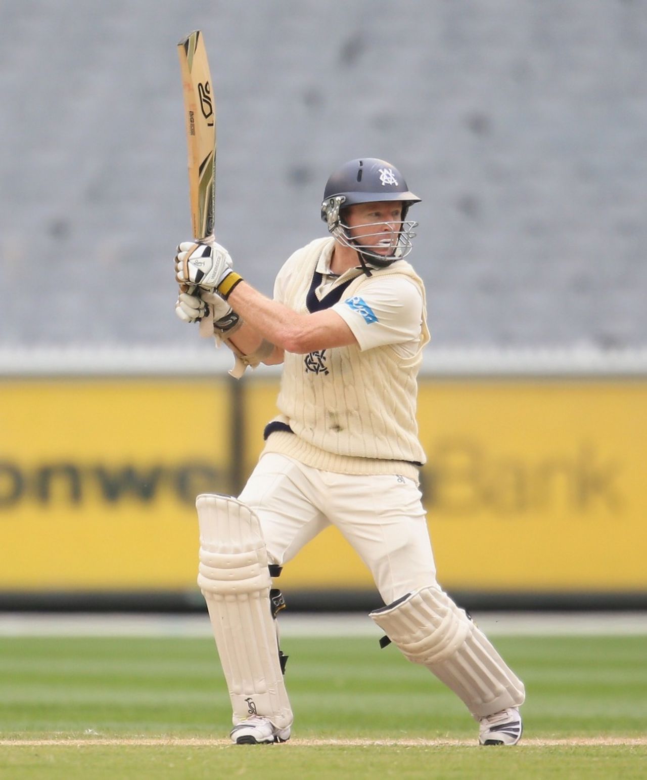 Chris Rogers cuts on his way to a half-century, Victoria v New South Wales, Sheffield Shield, Melbourne, 3rd day, November 8, 2013