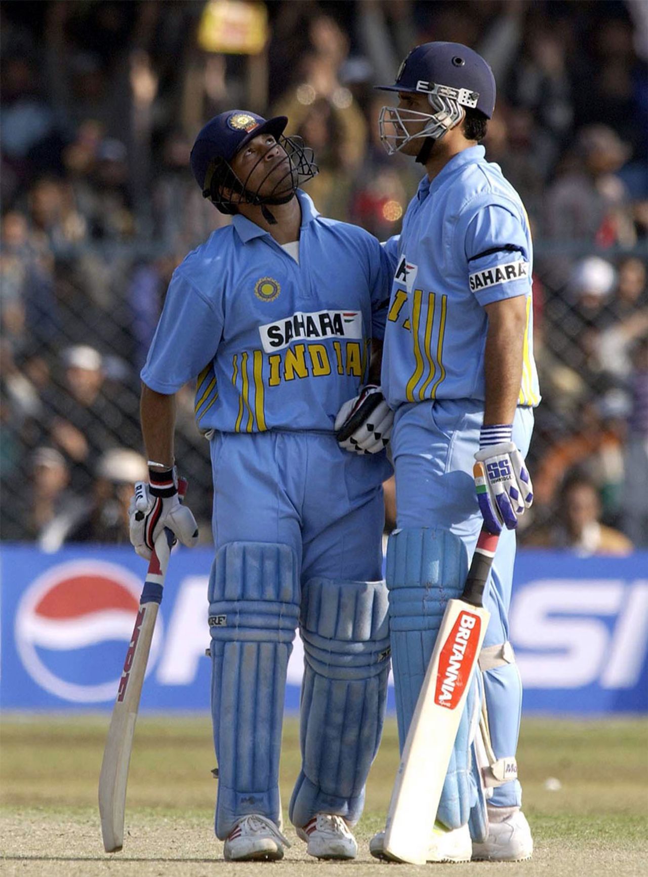 Sachin Tendulkar brings up his half-century, India v England, Kanpur, 28 January, 2002