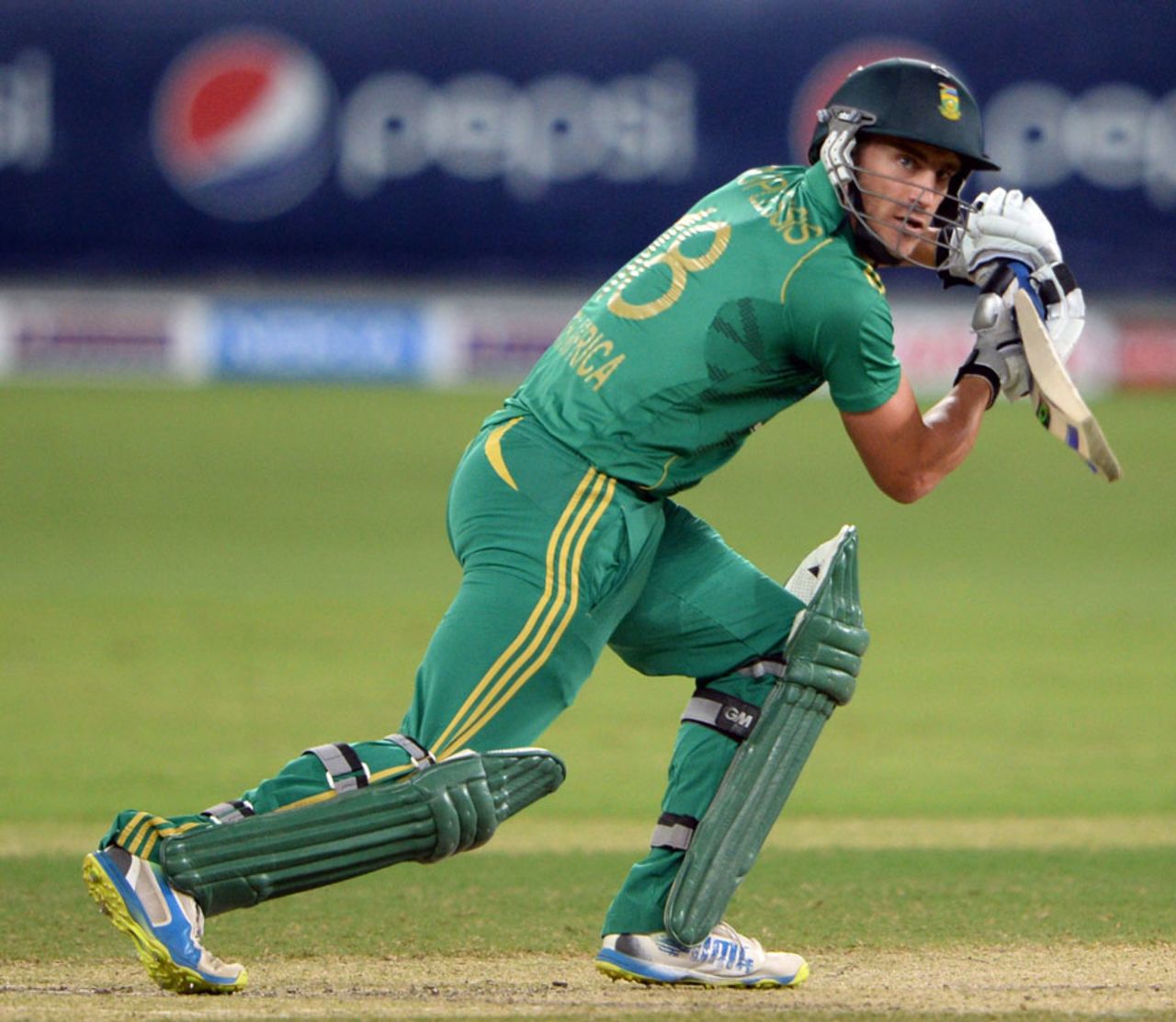 Faf du Plessis scored his fourth T20I fifty, Pakistan v South Africa, 2nd T20I, Dubai, November 15, 2013