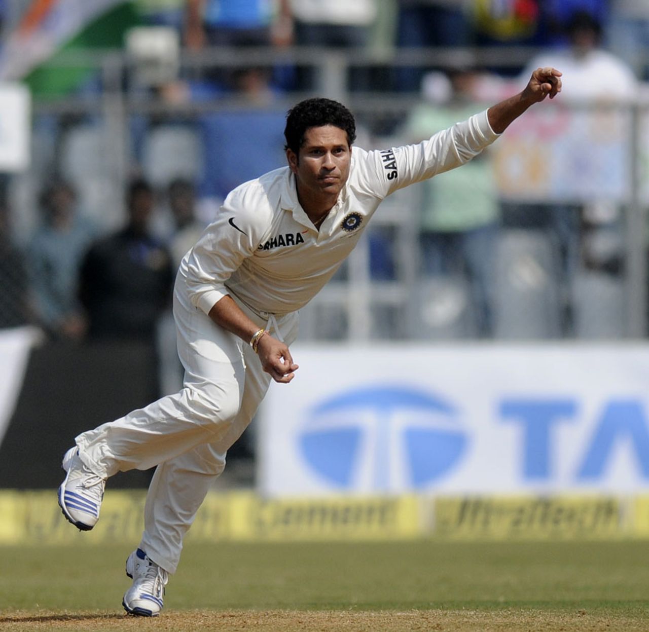 Sachin Tendulkar has a bowl, India v West Indies, 2nd Test, Mumbai, 3rd day, November 16, 2013