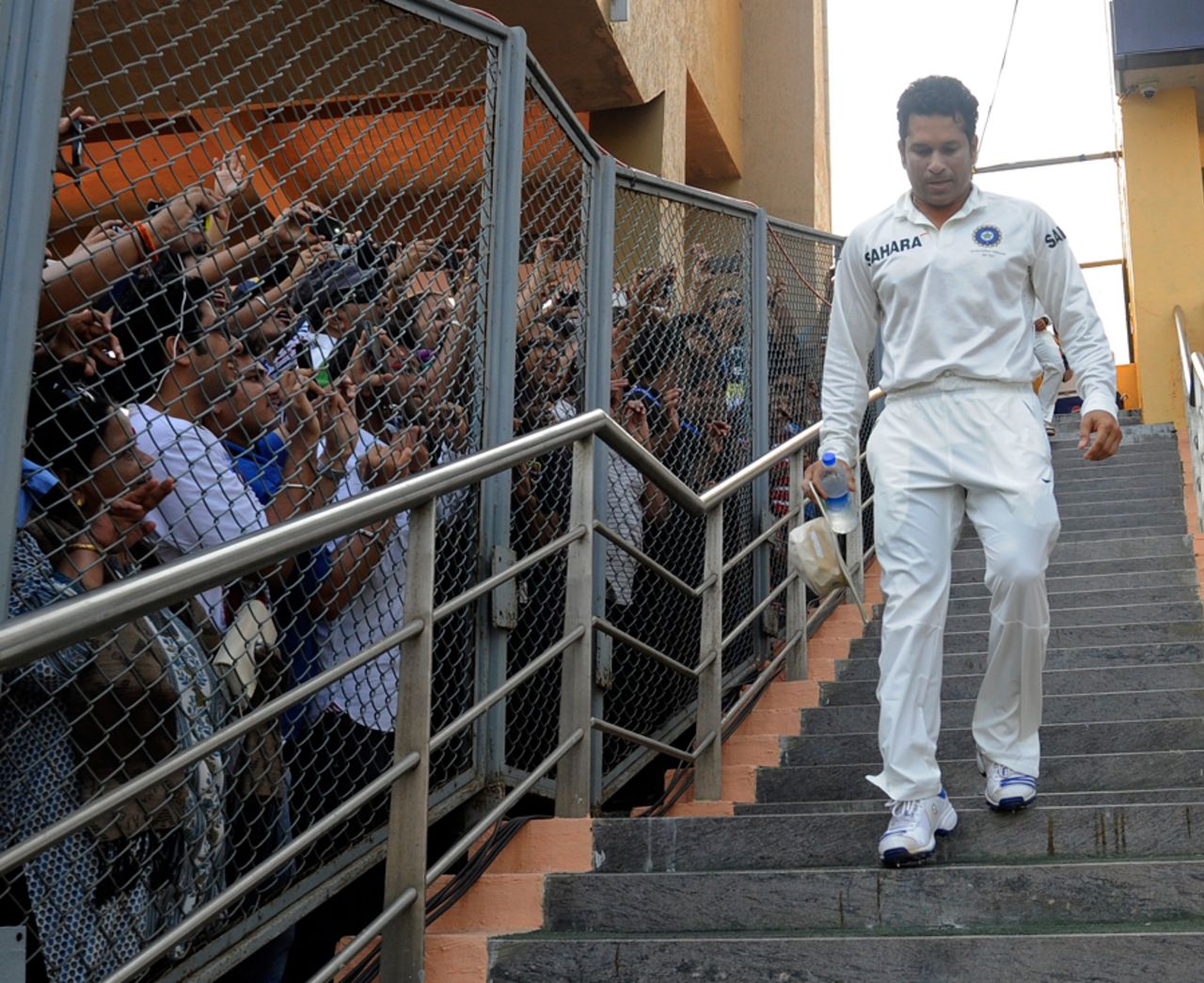 Sachin Tendulkar heads down to the presentation after his final Test, India v West Indies, 2nd Test, Mumbai, 3rd day, November 16, 2013