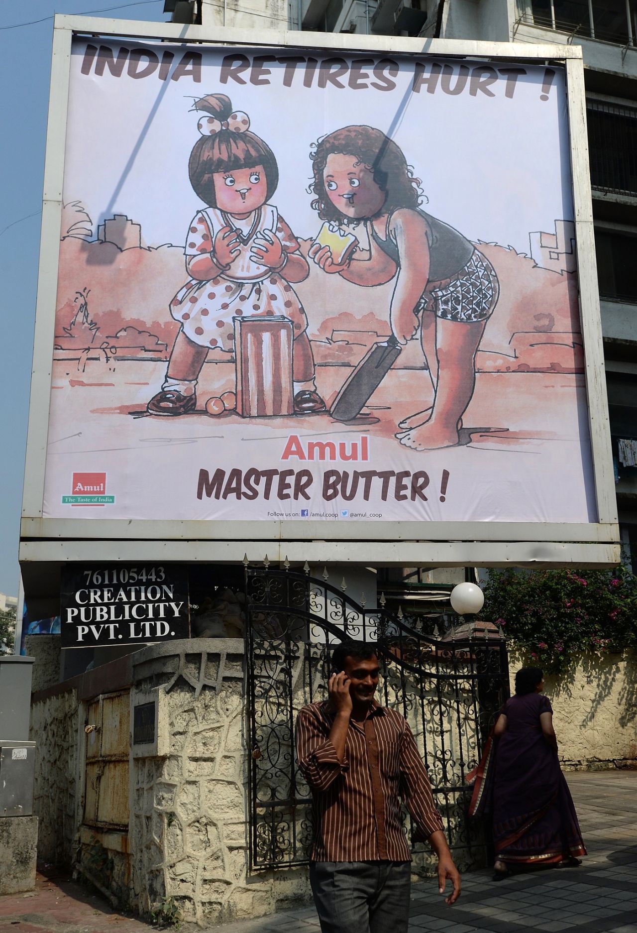 Dairy producer Amul pays tribute to Sachin Tendulkar, Mumbai, November 13, 2013