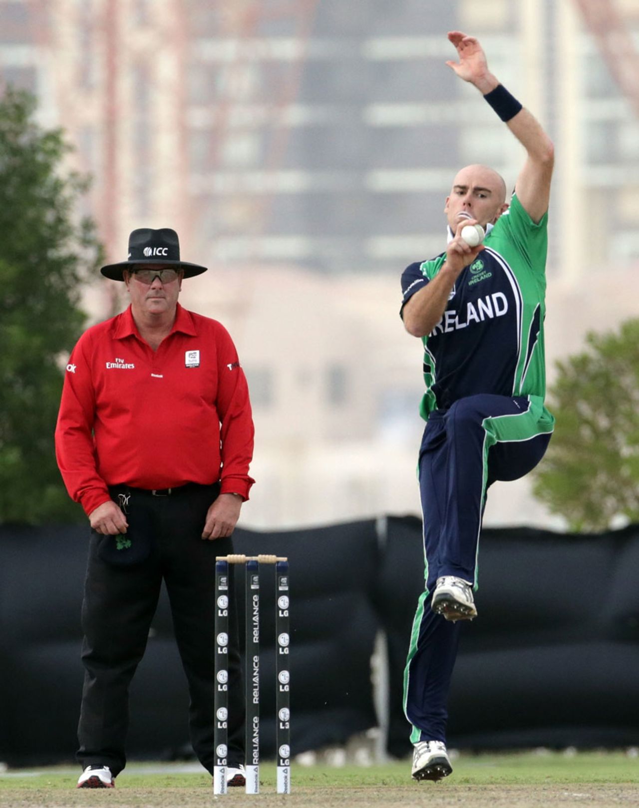 Trent Johnston in his delivery stride, United Arab Emirates v Ireland, ICC World Twenty20 Qualifiers, Group A, Abu Dhabi, November 17, 2013
