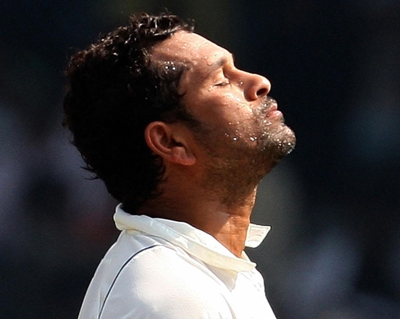 Sachin Tendulkar closes his eyes, India v England, 1st Test, Chennai, 5th day, December 15, 2008