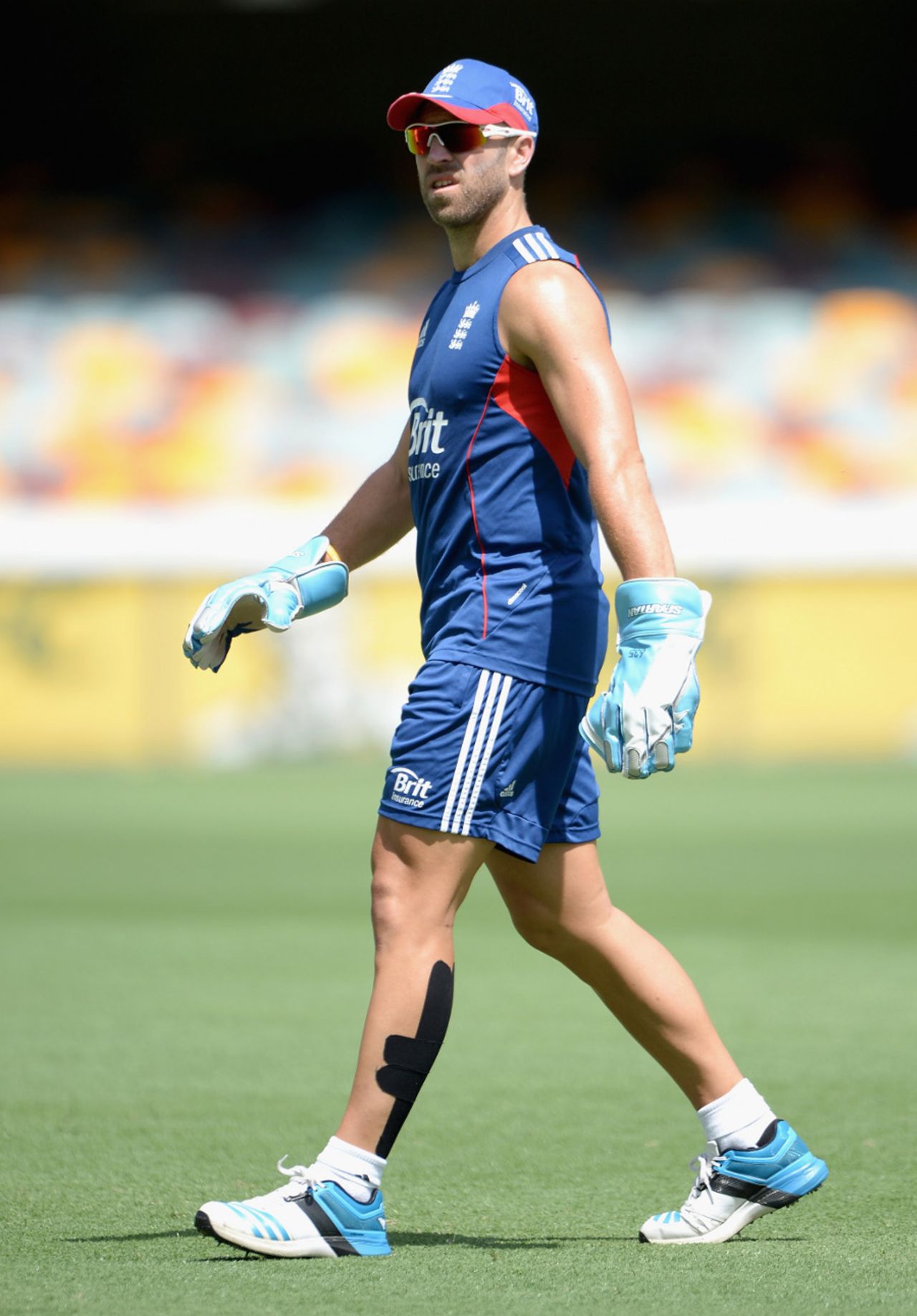Matt Prior continued to train with strapping on his injured calf, Brisbane, November 19, 2013