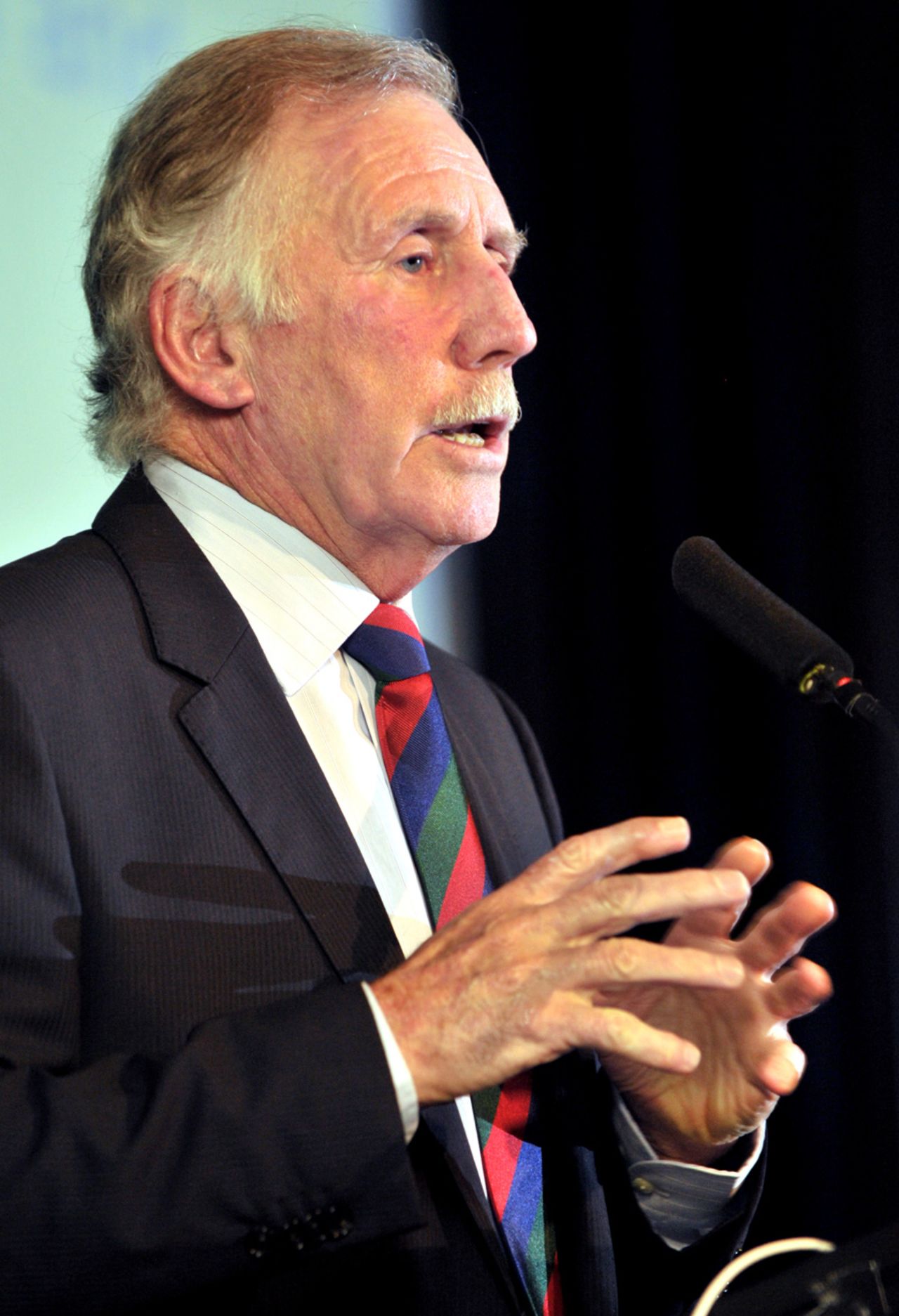 Ian Chappell speaks at the ESPNcricinfo for Cricket Summit in Brisbane, November 19, 2013
