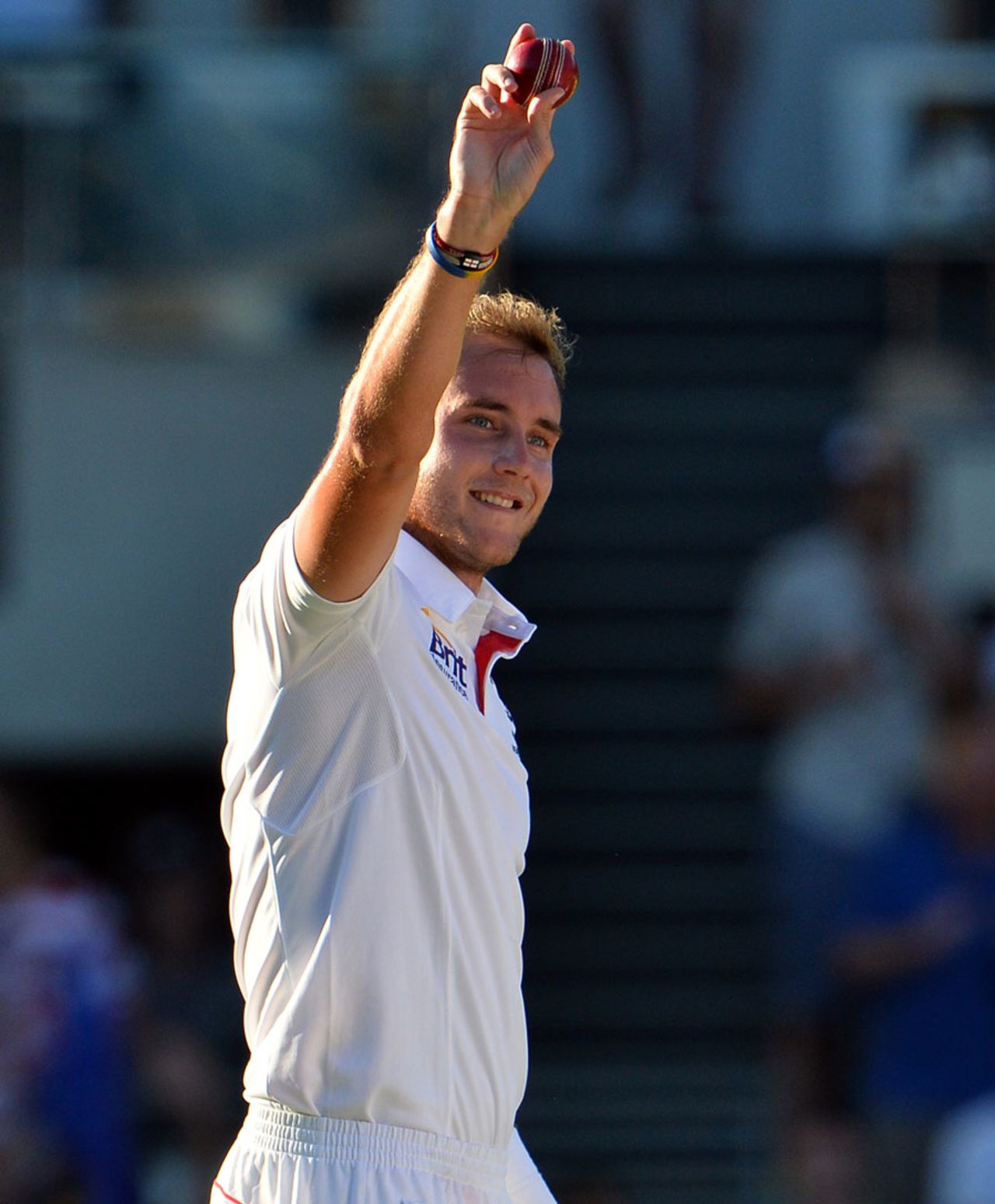Stuart Broad finished the day with 5 for 65, Australia v England, 1st Test, Brisbane, 1st day, November 21, 2013