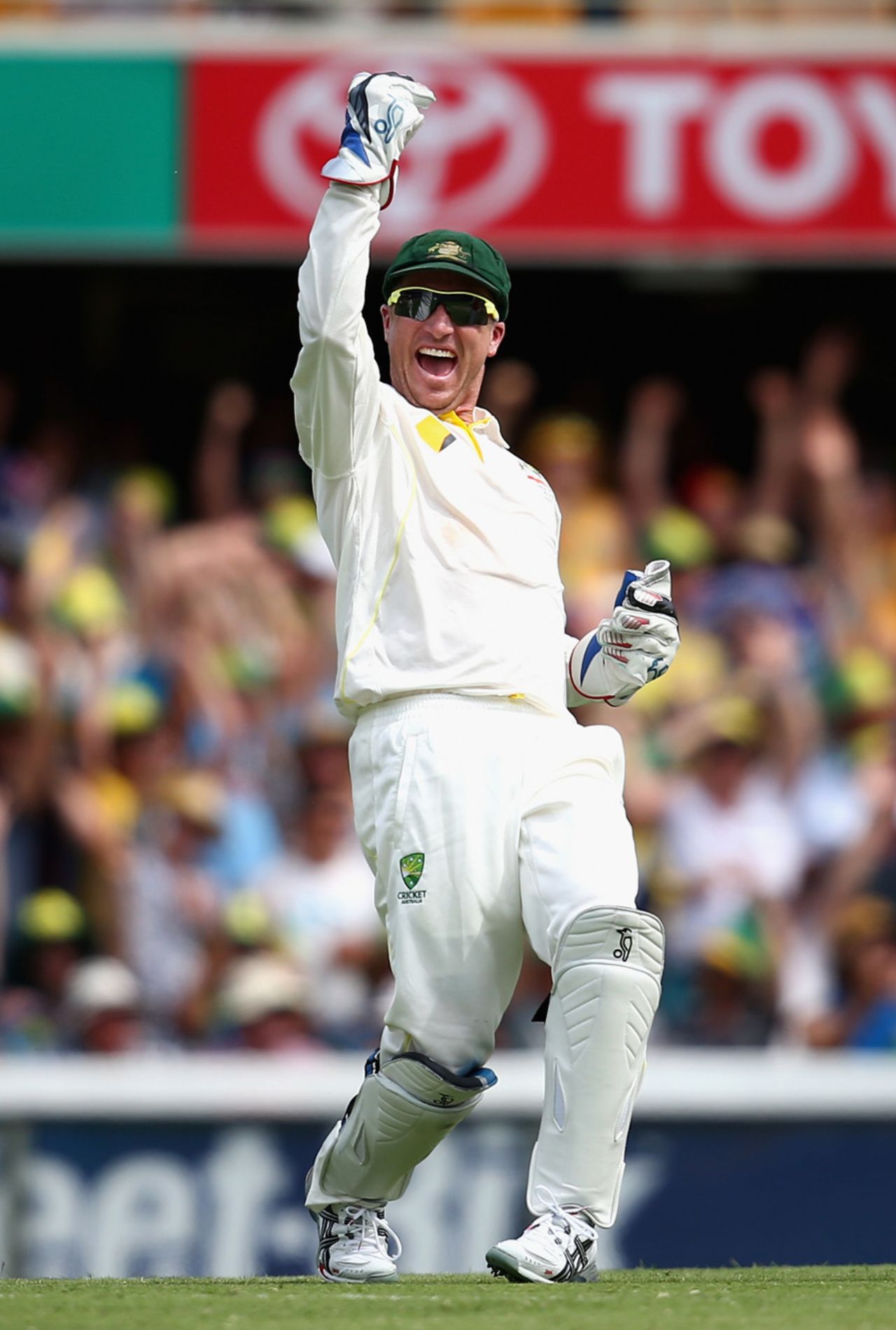 Brad Haddin celebrates after Matt Prior is given out, Australia v England, 1st Test, Brisbane, 2nd day, November 22, 2013
