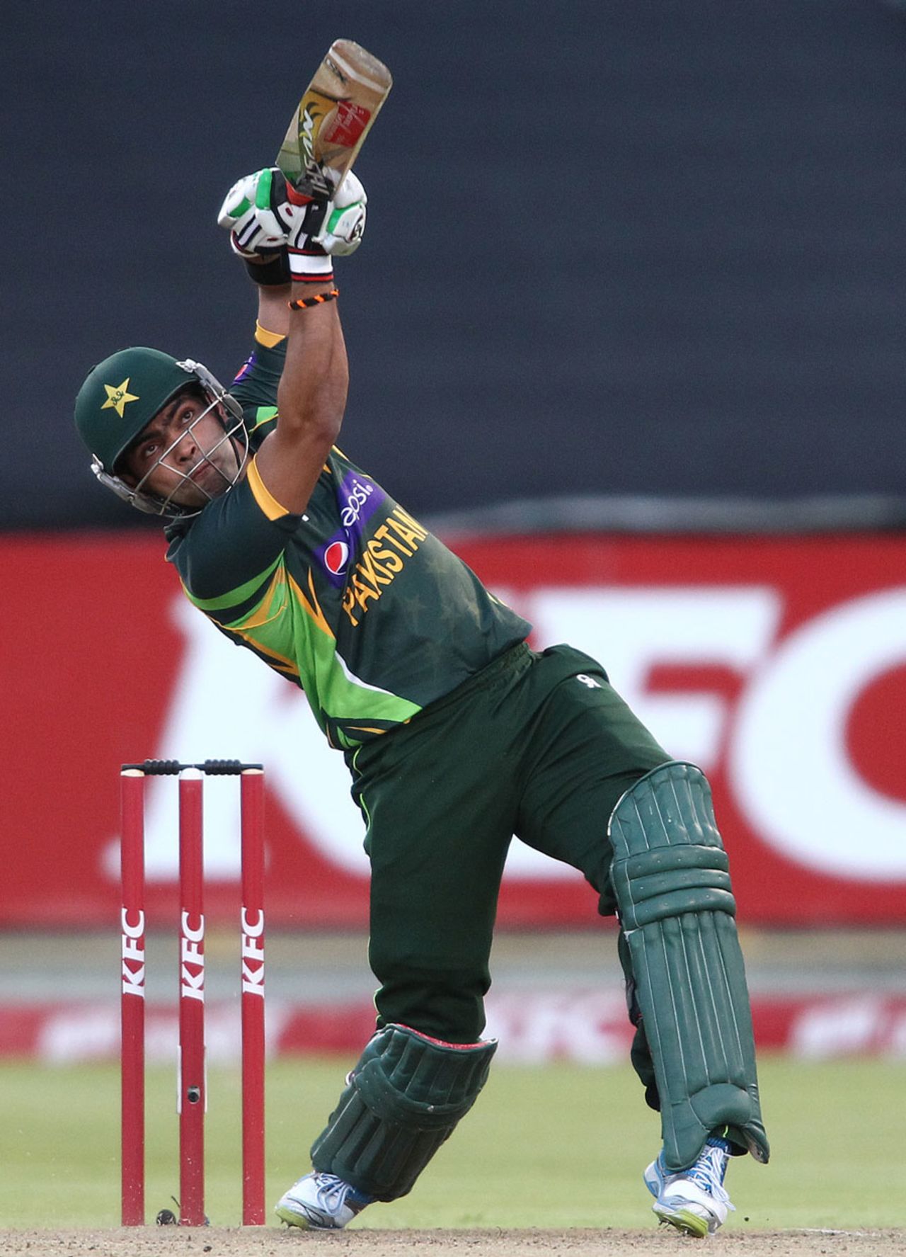 Umar Akmal slams the ball straight over the top, South Africa v Pakistan, 2nd T20I, Cape Town, November 22, 2013 