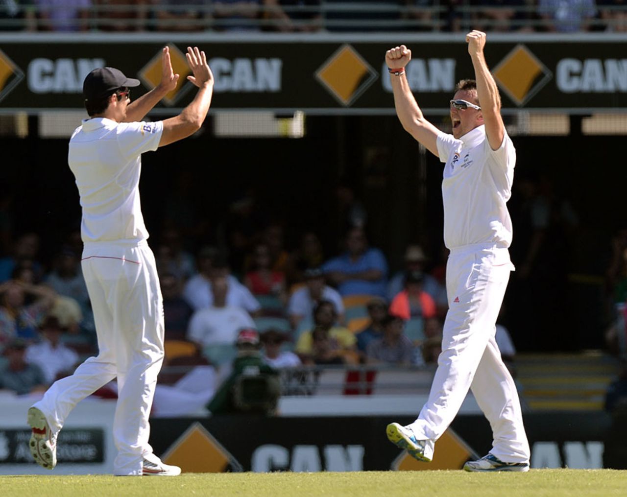 There was relief for Graeme Swann when he finally claimed a wicket, Australia v England, 1st Test, Brisbane, 3rd day, November 23, 2013