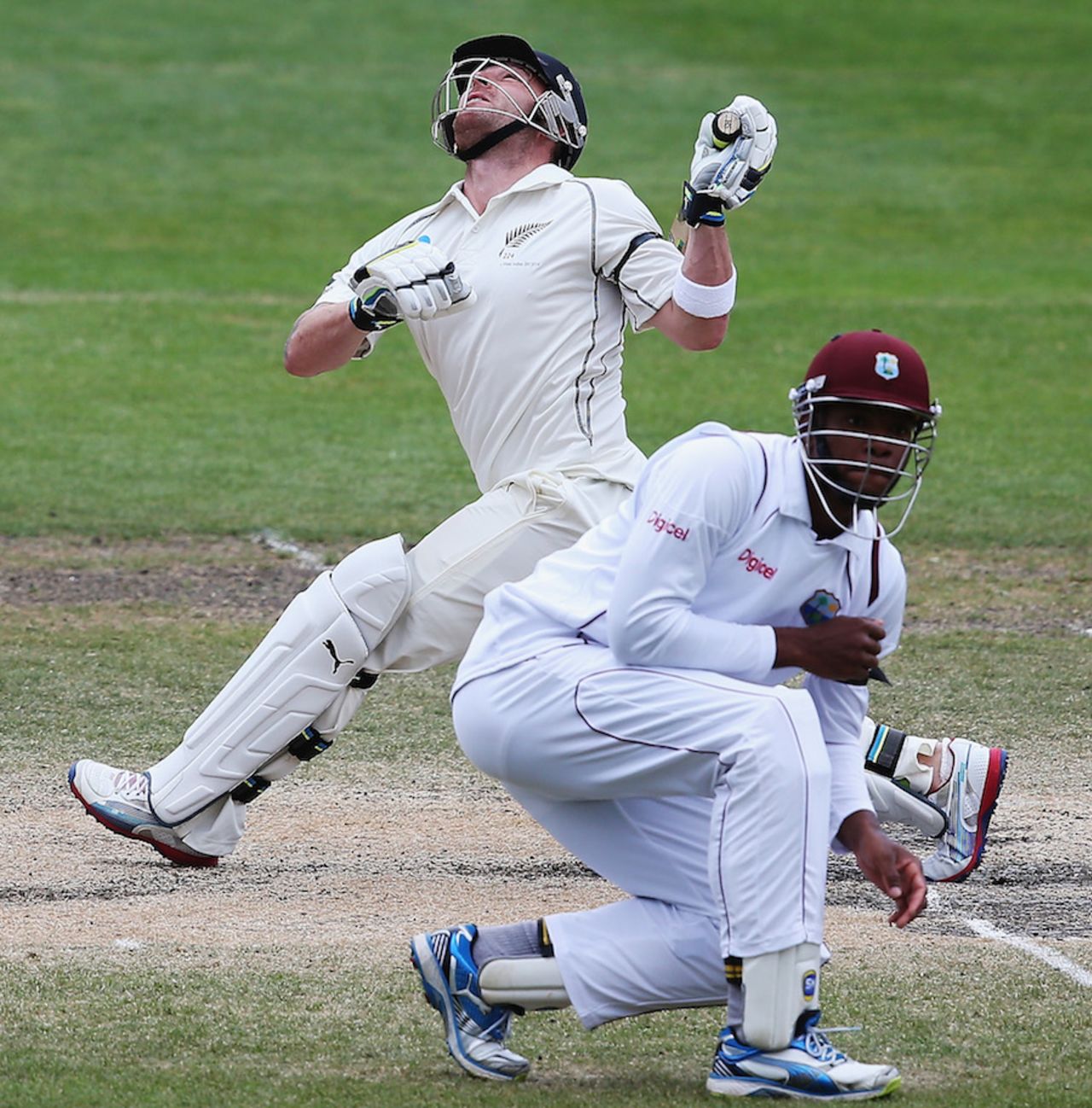 Brendon McCullum top-edges an attempted sweep, New Zealand v West Indies, 1st Test, Dunedin, 5th day, December 7, 2013