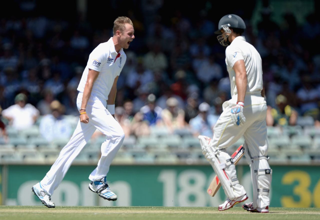 Stuart Broad removed Mitchell Johnson in his first over of the morning, Australia v England, 3rd Test, Perth, 2nd day, December 14, 2013