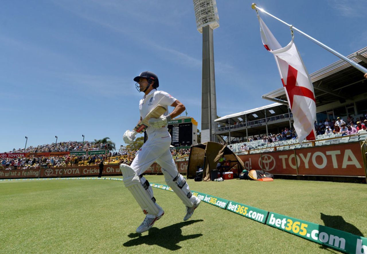 Alastair Cook jogs out to bat on his 100th Test, Australia v England, 3rd Test, Perth, 2nd day, December 14, 2013