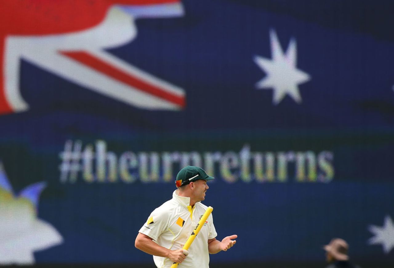 David Warner claimed a stump for himself, Australia v England, Test, Perth, 5th day, December 17, 2013
