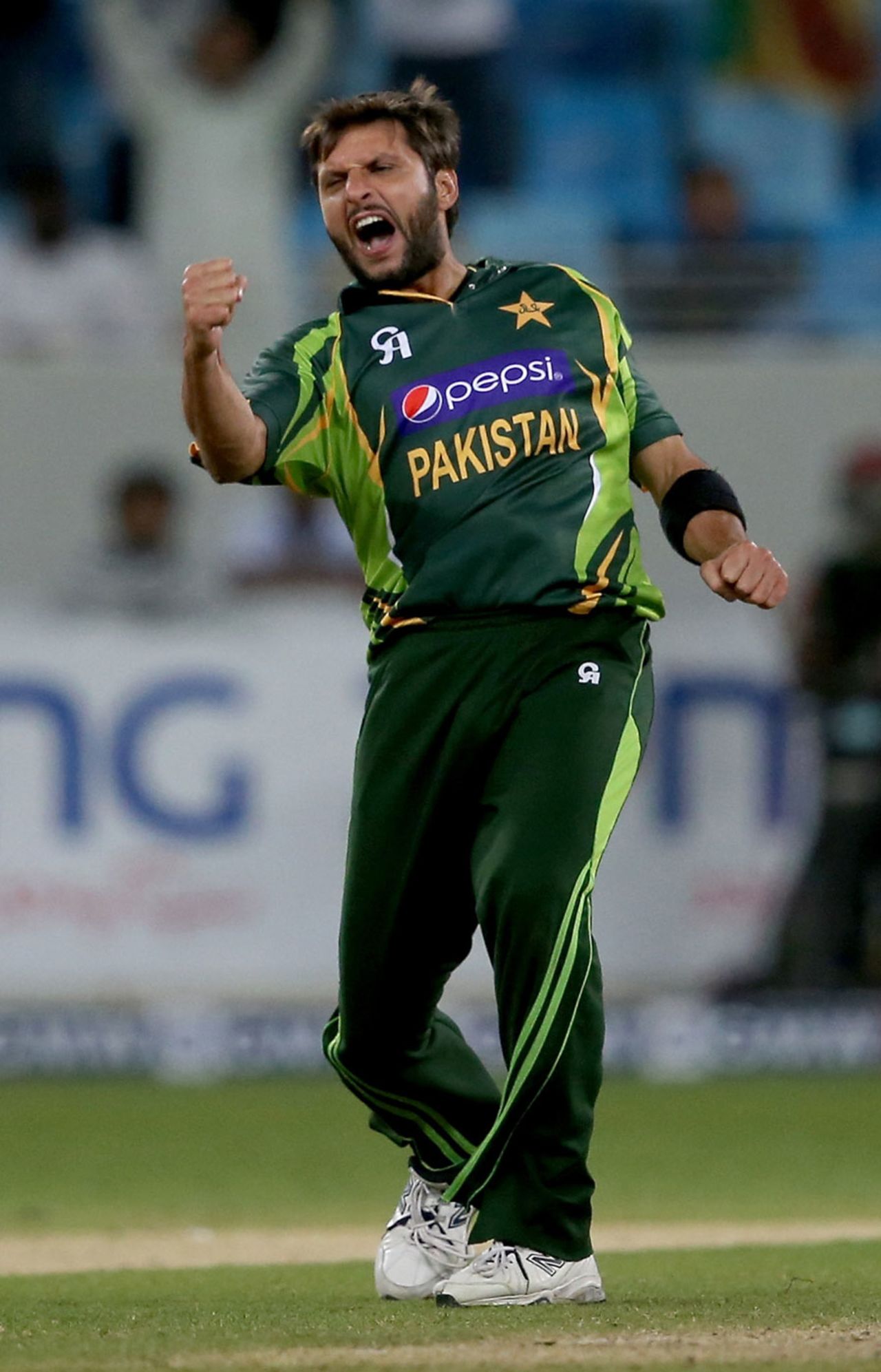 Shahid Afridi picked up two wickets, Pakistan v Sri Lanka, 2nd ODI, Dubai, December 20, 2013