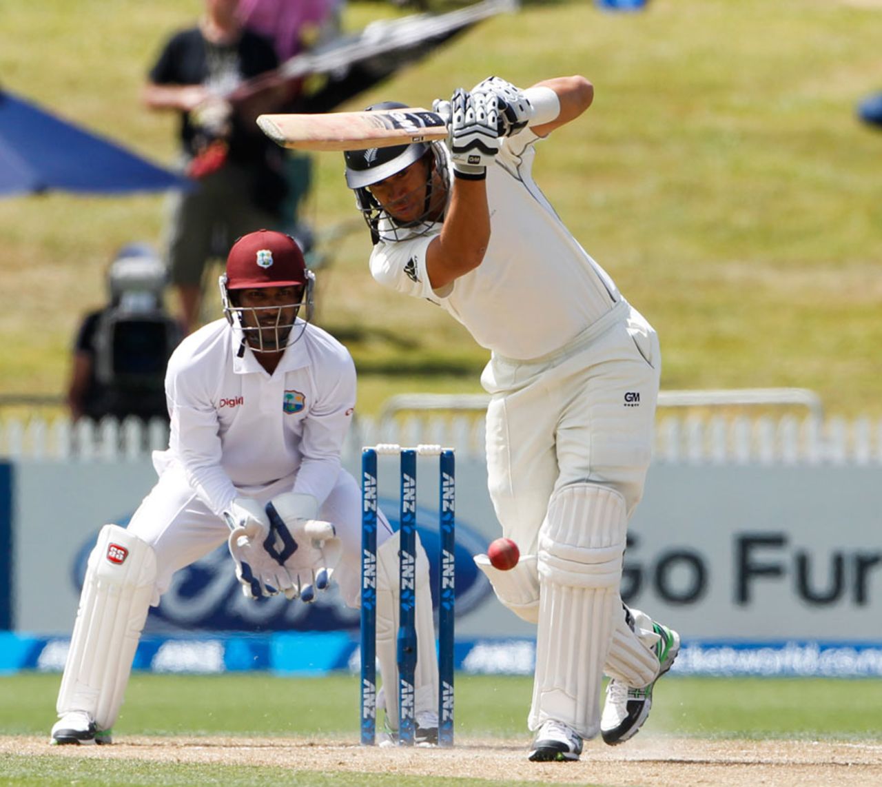 Ross Taylor drives down the ground, New Zealand v West Indies, 3rd Test, Hamilton, 3rd day, December 21, 2013