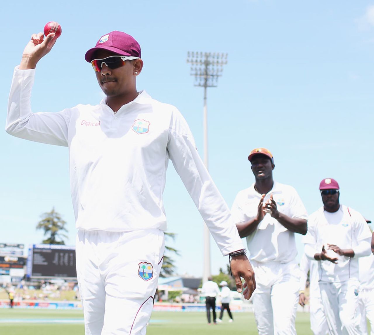 Sunil Narine took 6 for 91 in New Zealand's first innings, New Zealand v West Indies, 3rd Test, Hamilton, 3rd day, December 21, 2013