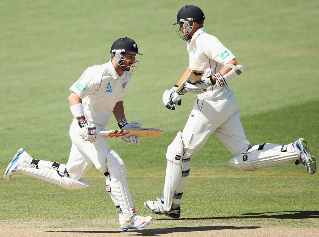 Hamish Rutherford and Peter Fulton complete a run, New Zealand v West Indies, 3rd Test, Hamilton, 4th day, December 22, 2013