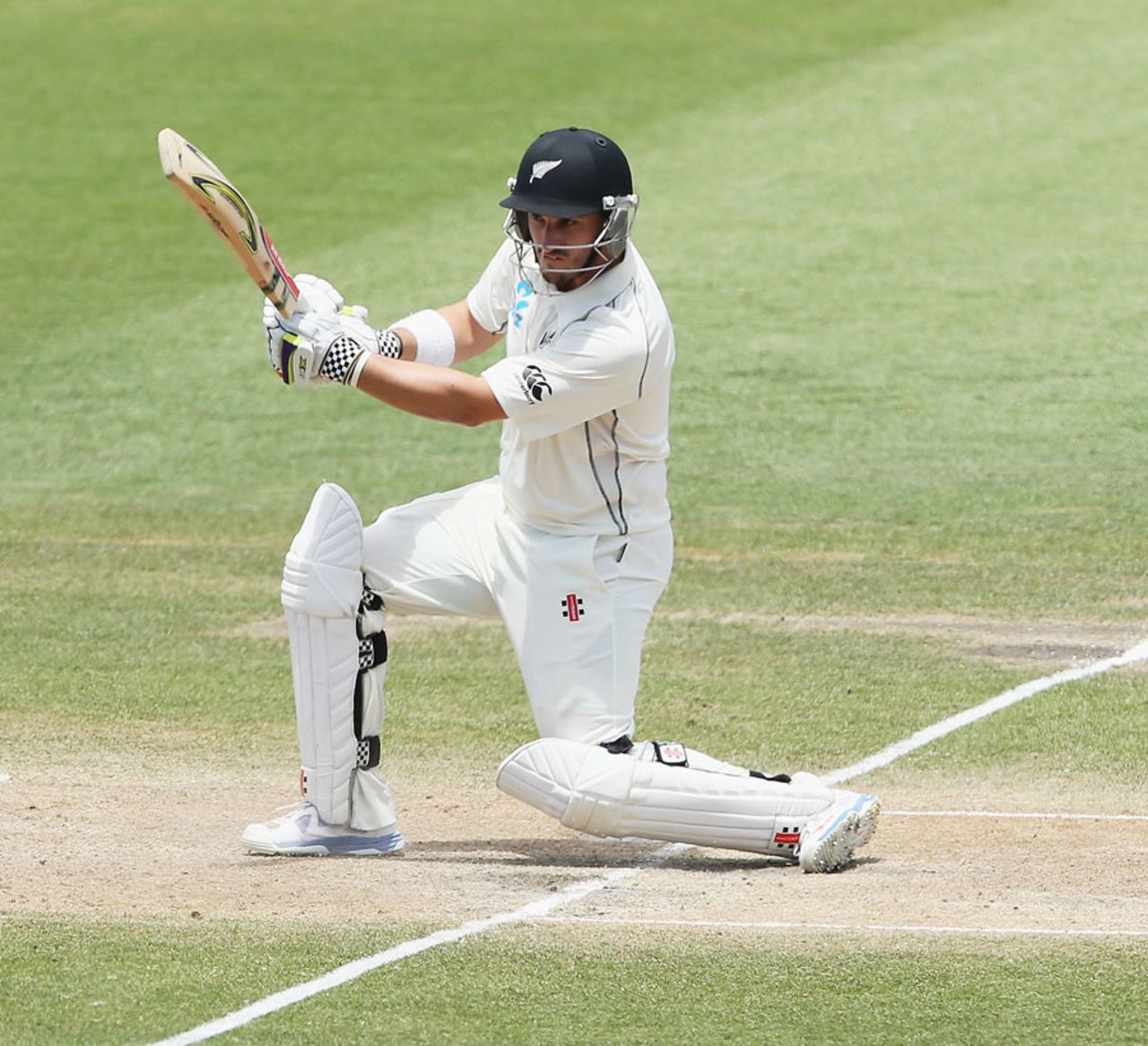 Hamish Rutherford drives through the off side, New Zealand v West Indies, 3rd Test, Hamilton, 4th day, December 22, 2013