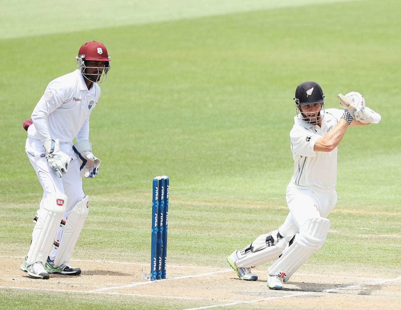 Kane Williamson drives off the back foot, New Zealand v West Indies, 3rd Test, Hamilton, 4th day, December 22, 2013