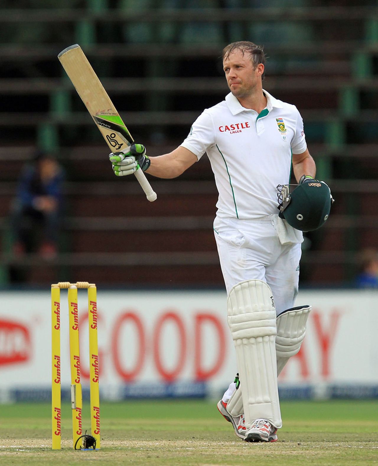 AB de Villiers celebrates his century, South Africa v India, 1st Test, Johannesburg, 5th day, December 22, 2013