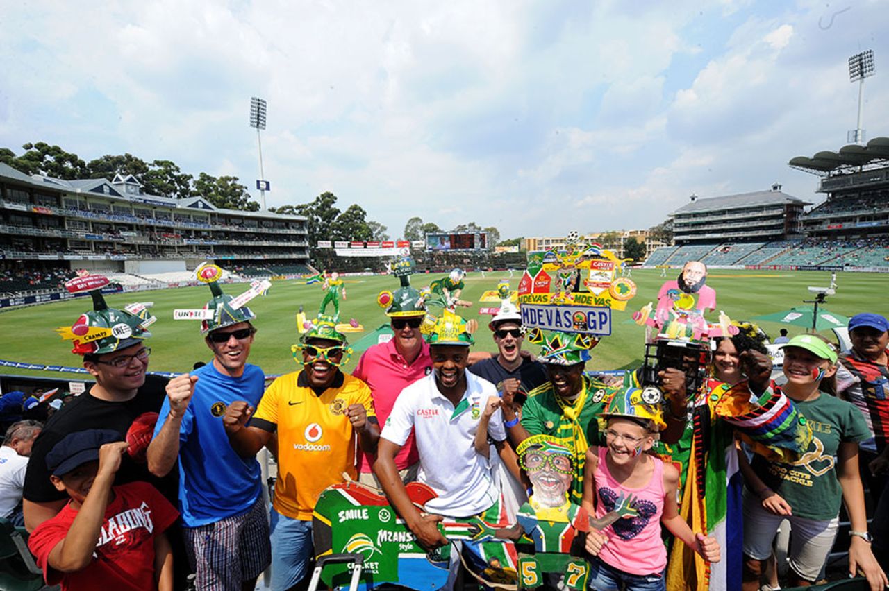 It's party time at the Wanderers, South Africa v India, 1st Test, Johannesburg, 5th day, December 22, 2013
