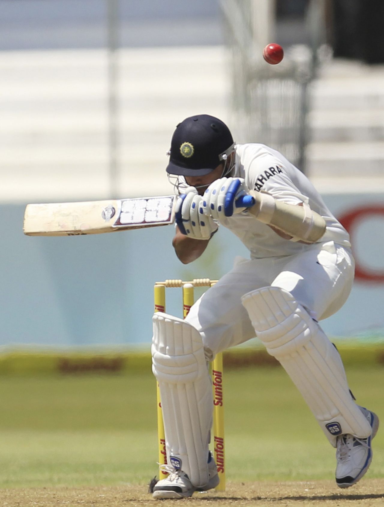 M Vijay avoids a short delivery, South Africa v India, 2nd Test, Durban, 1st day, December 26, 2013