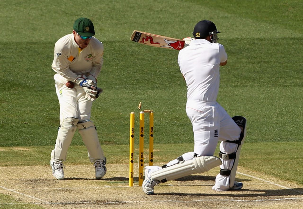 Tim Bresnan got a bottom edge on to his stumps, Australia v England, 4th Test, Melbourne, 3rd day, December 28, 2013
