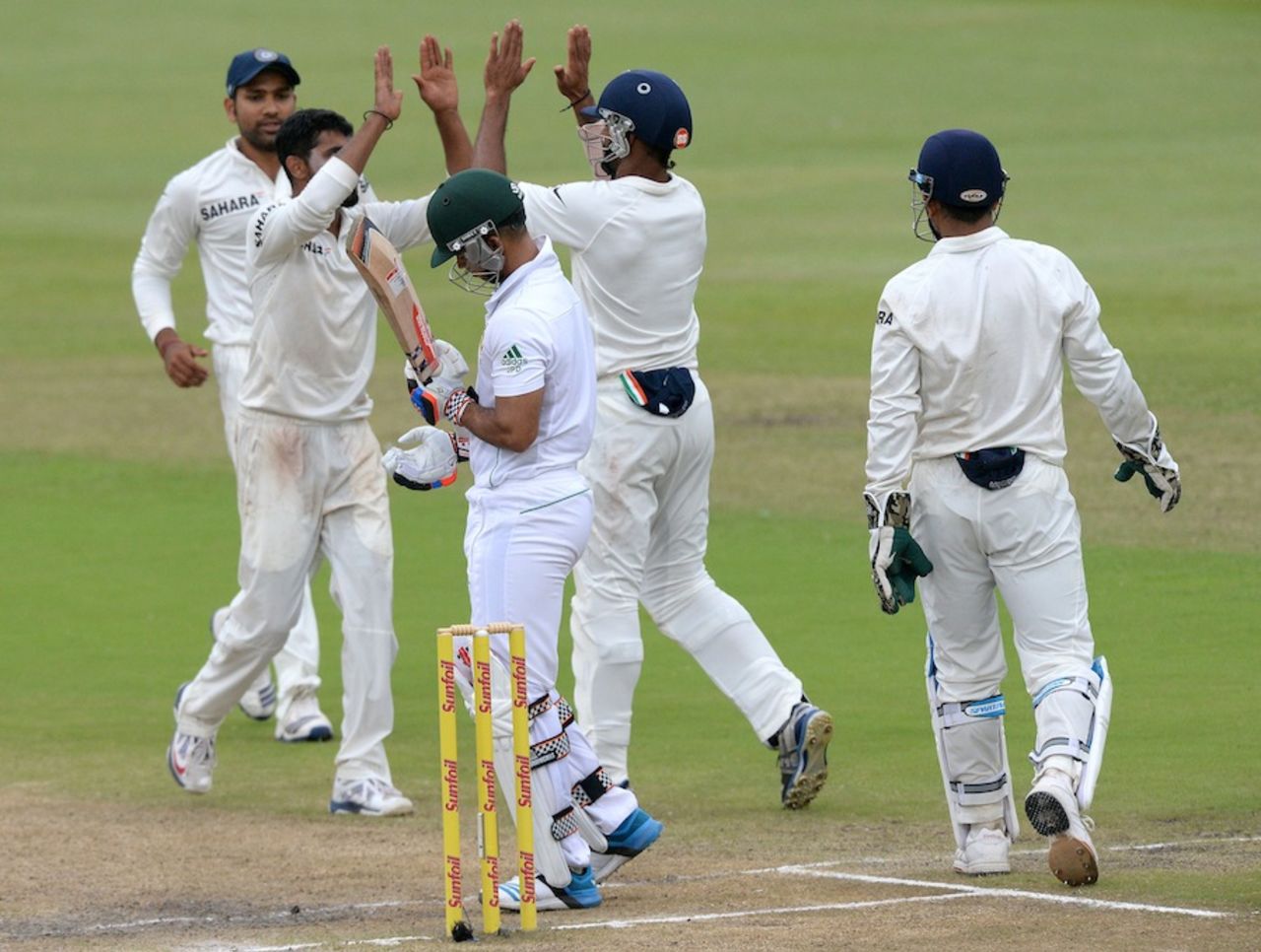 JP Duminy was trapped lbw by Ravindra Jadeja, South Africa v India, 2nd Test, Durban, 3rd day, December 28, 2013