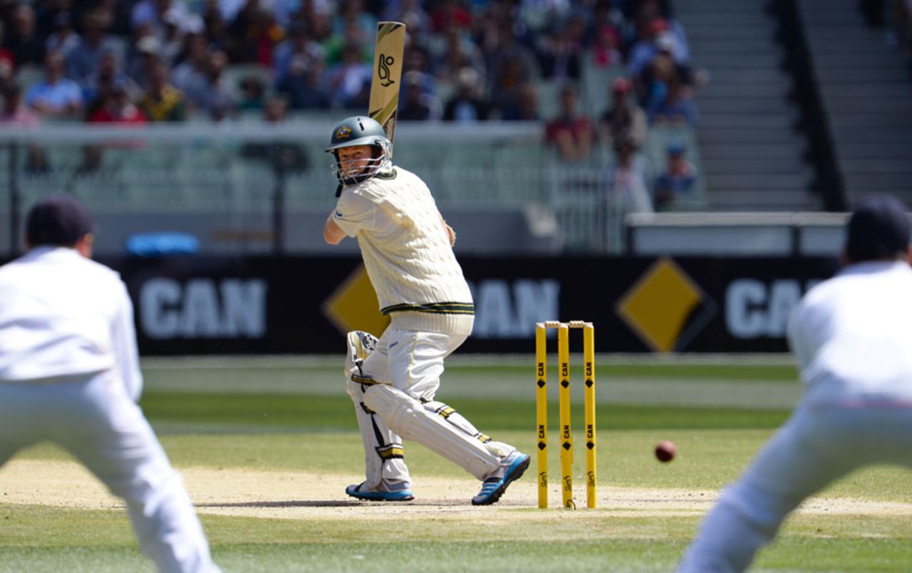 Chris Rogers survived a chance to slip, Australia v England, 4th Test, Melbourne, 4th day, December 29, 2013