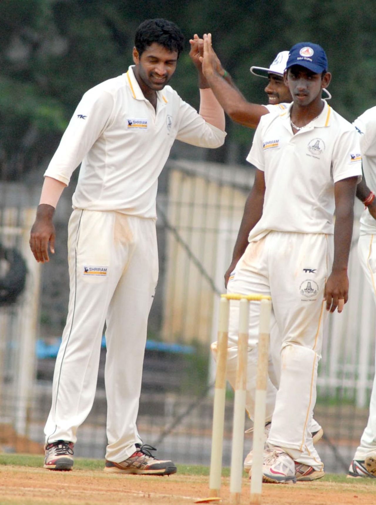 Rahil Shah picked up four wickets, Tamil Nadu v Bengal, Ranji Trophy 2013-14, Group B, 1st day, Chennai, December 30, 2013