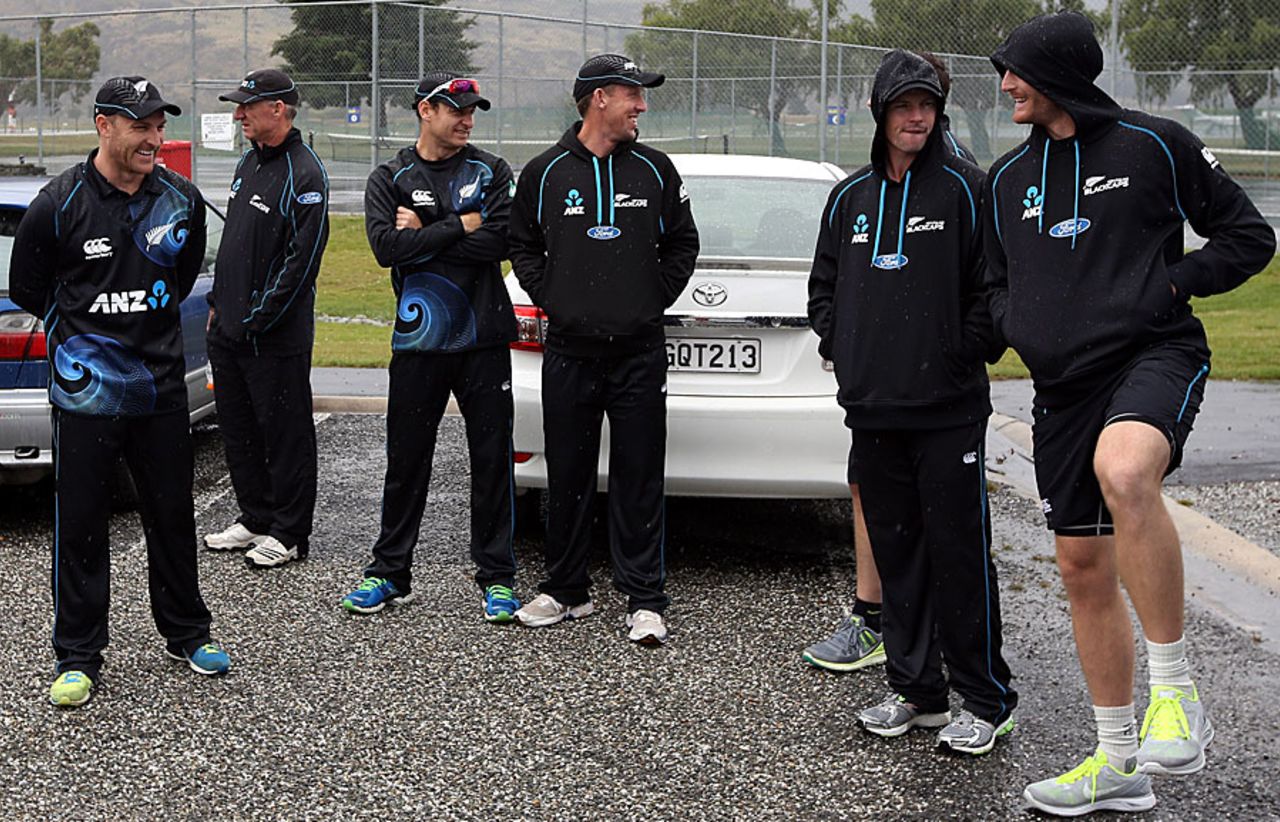 New Zealand players wait as the ground had to be evacuated due to a fire alarm, New Zealand v West Indies, 3rd ODI, Queenstown, January 1, 2014