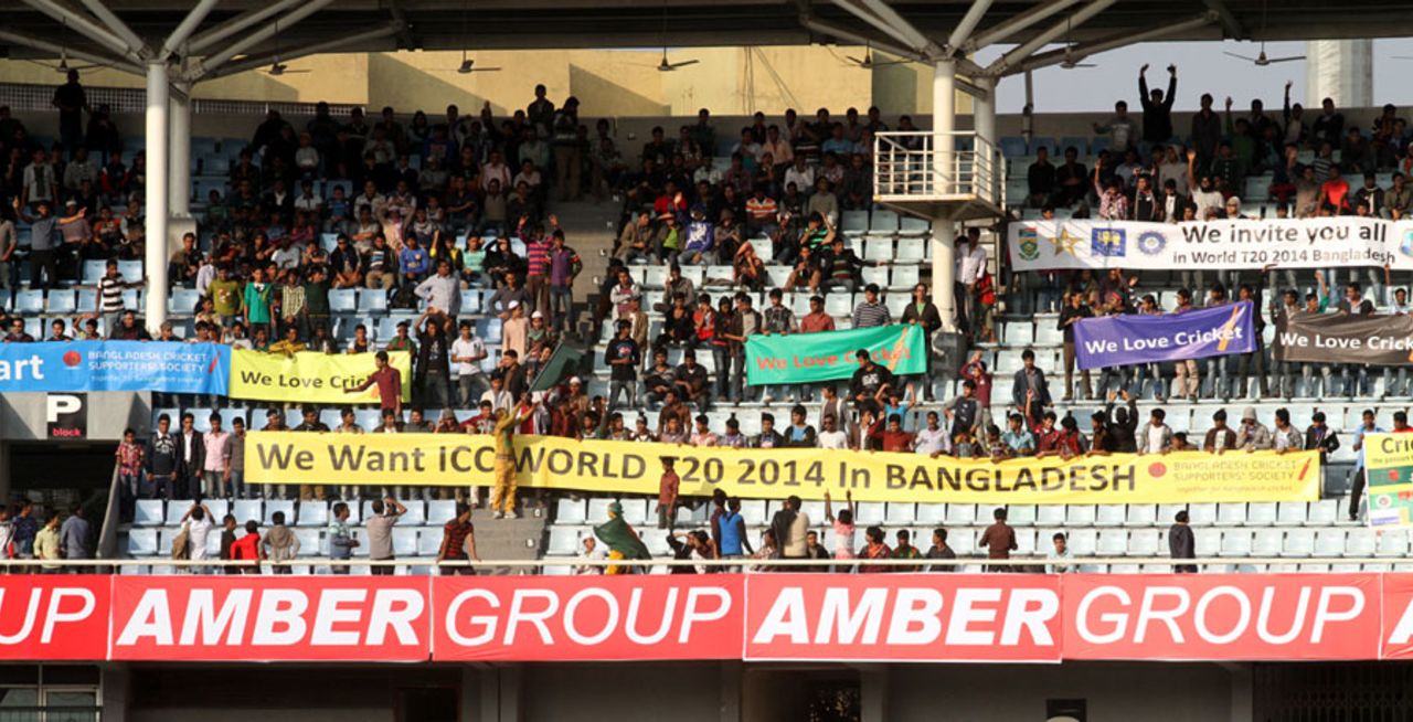 Bangladesh fans are clear where they want the World T20 to be held, Prime Bank Cricket Club v UCB-BCB XI, Victory Day T20 Cup, December 31, 2013 