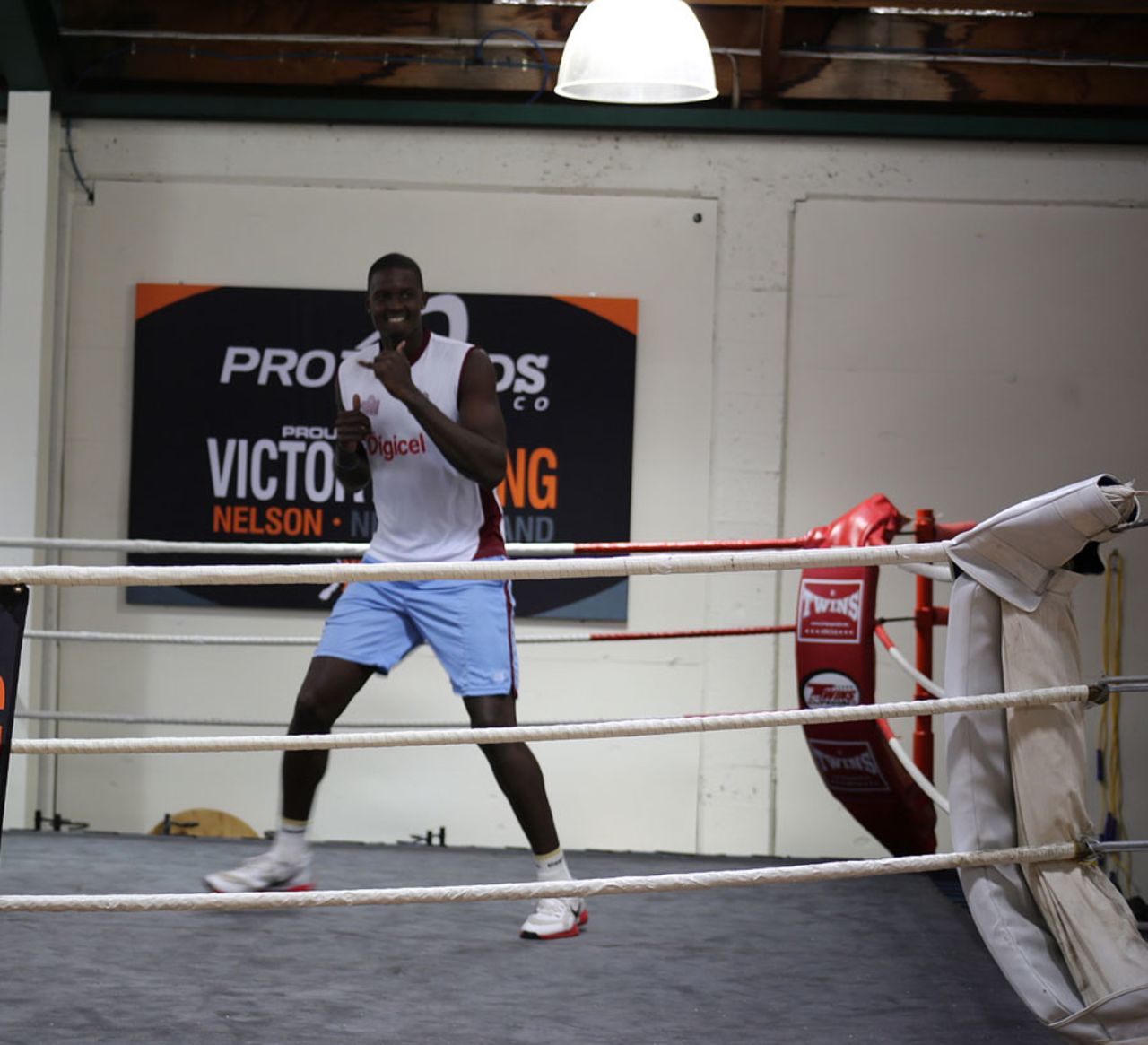 Jason Holder dances around a boxing ring during training, Nelson, January 3, 2014