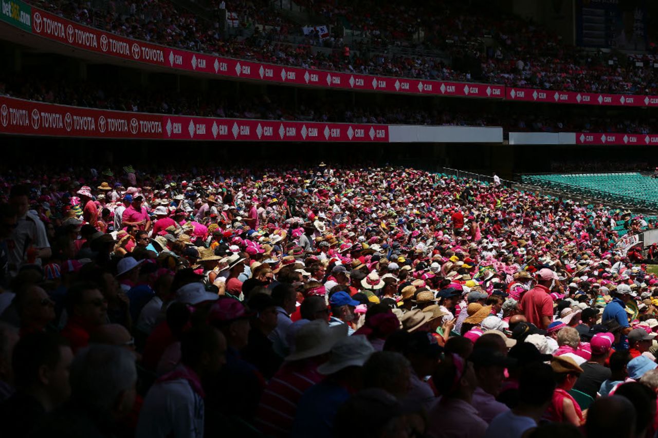 A sea of pink at the SCG on Jane McGrath day, Australia v England, 5th Test, Sydney, 3rd day, January 5, 2014