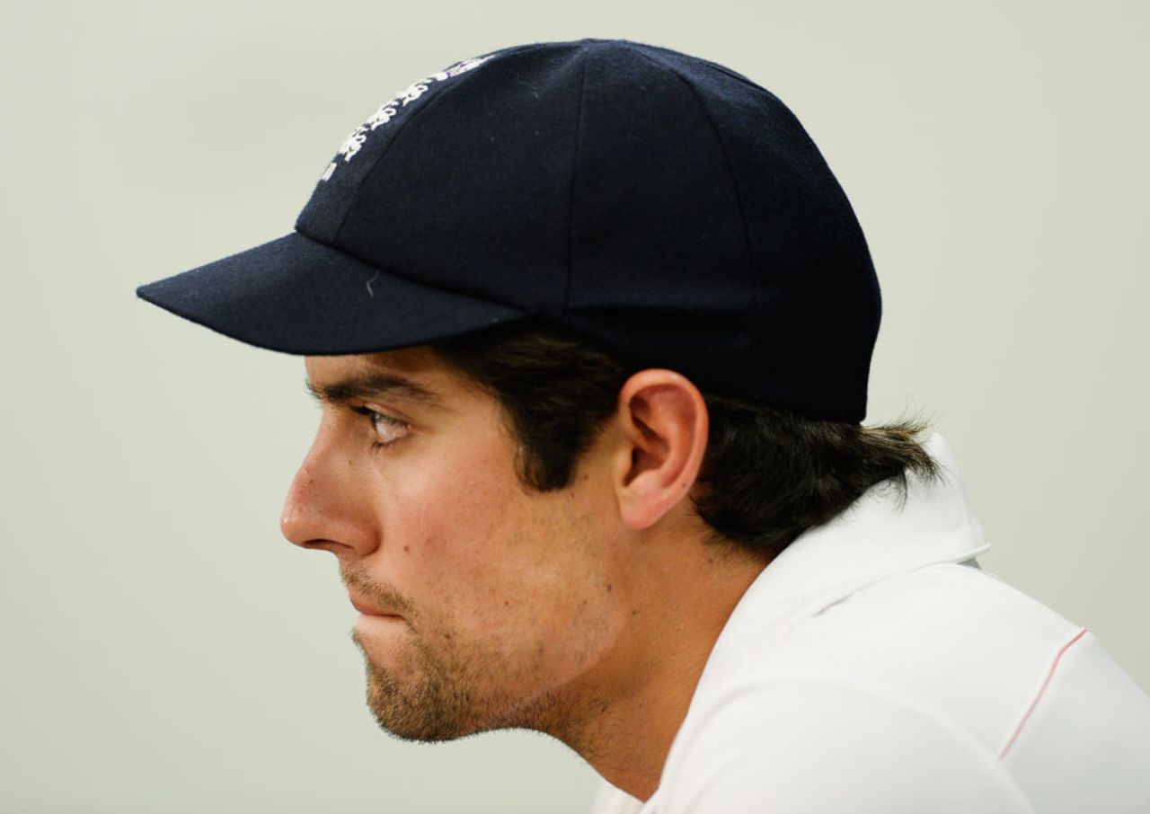 Alastair Cook faces the press, Australia v England, 5th Test, Sydney, 3rd day, January 5, 2014