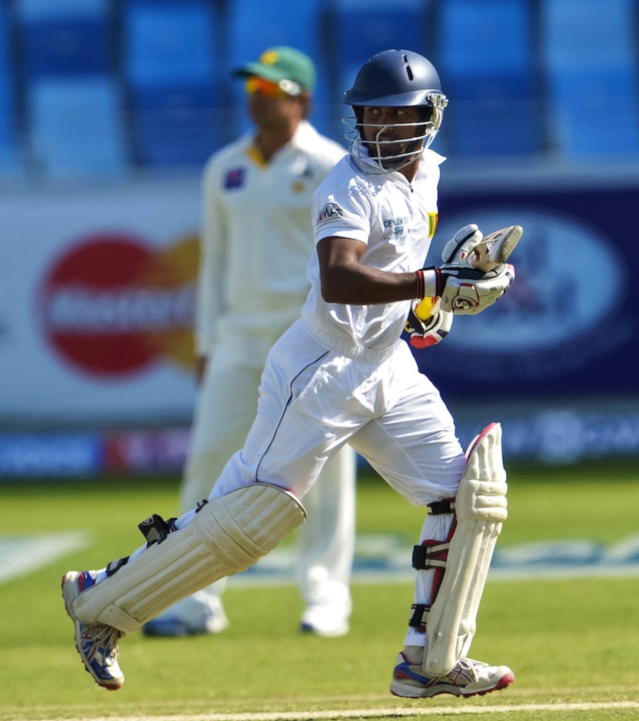 Kaushal Silva runs between the wickets, Pakistan v Sri Lanka, 2nd Test, Dubai, 2nd day, January 9, 2014
