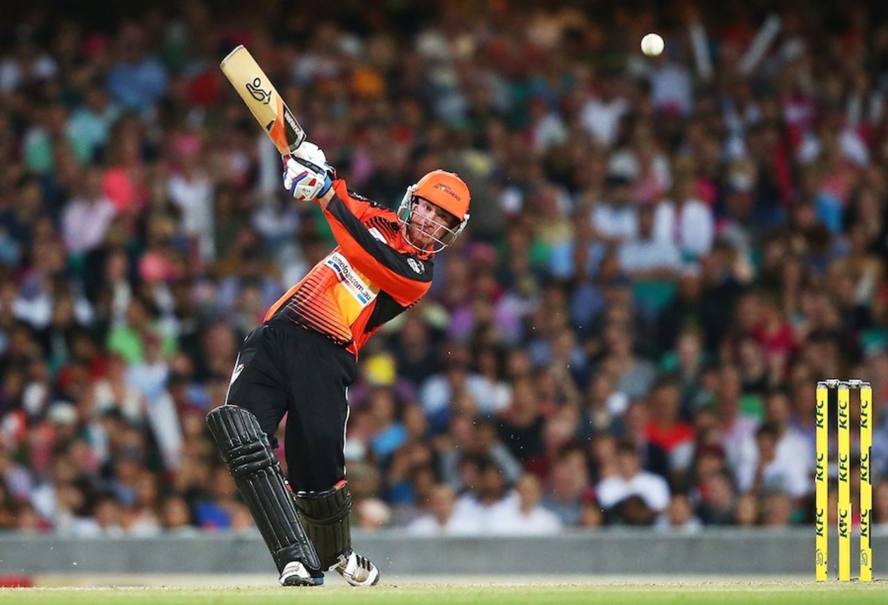 Sam Whiteman takes the aerial route, Sydney Sixers v Perth Scorchers, Big Bash League, Sydney, January 10, 2014 