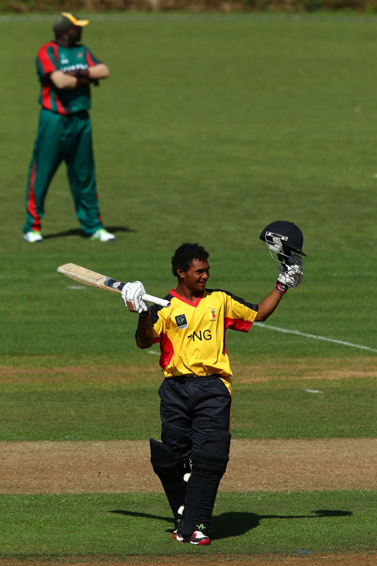 Lega Siaka acknowledges the crowd after reaching a maiden century, Kenya v Papua New Guinea, World Cup 2015 qualifiers, New Plymouth, January 13, 2014