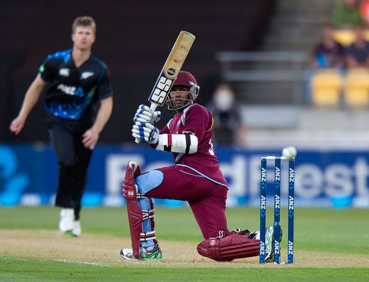 Denesh Ramdin scored an unbeaten 55, New Zealand v West Indies, 2nd T20, Wellington, January 15, 2014