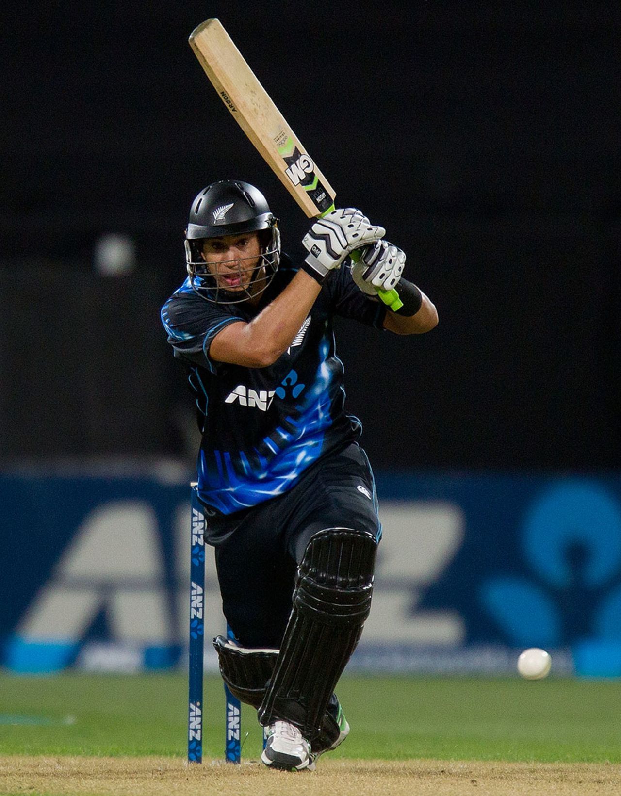Ross Taylor drives down the ground, New Zealand v West Indies, 2nd T20, Wellington, January 15, 2014