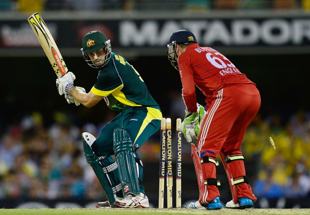 Shaun Marsh looks back to find he has been bowled, Australia v England, 2nd ODI, Gabba, January 17, 2014