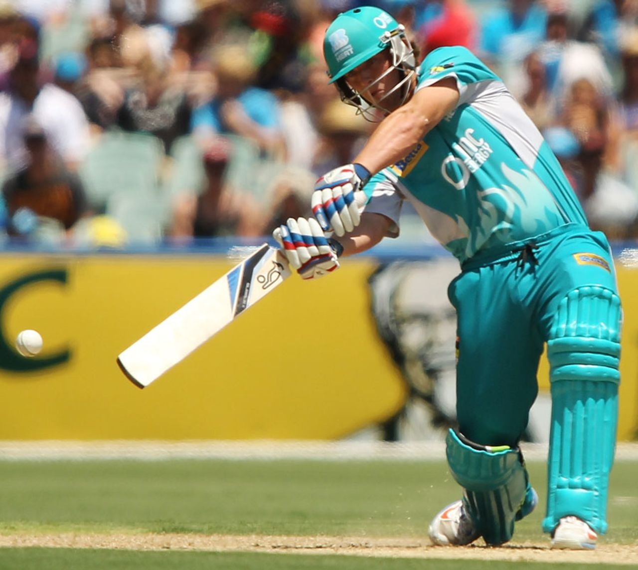 Ben McDermott clubs one over the off side, Heat v Strikers, Big Bash League 2013-14, Adelaide, January 18, 2014