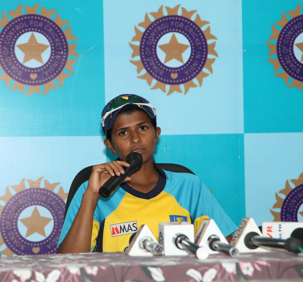 Sri Lanka captain Shashikala Siriwardene interacts with journalists, Visakhapatnam, January 18, 2014