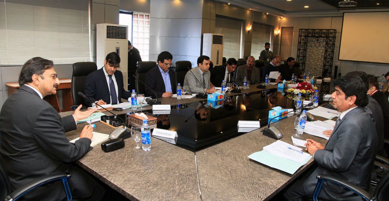 Zaka Ashraf at a PCB board of governors meeting, Lahore, January 18, 2014