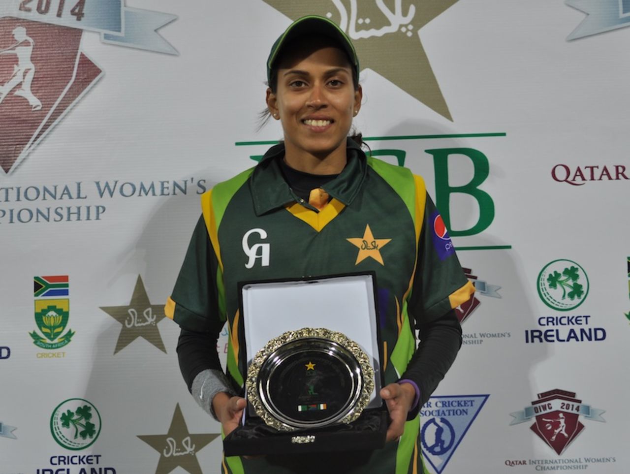 Nain Abidi was named the Player for the Match for the second day in a row, Pakistan v Ireland, PCB Qatar Women's 20-over Tri-Series, Doha, January 20, 2014